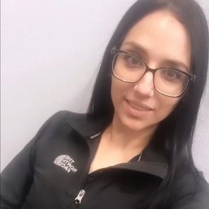 Meet your Posher, Adri solis